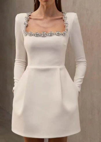 Natalie – Elegantes Blumen-Kleid mit Strass und A-Linien-Schnitt