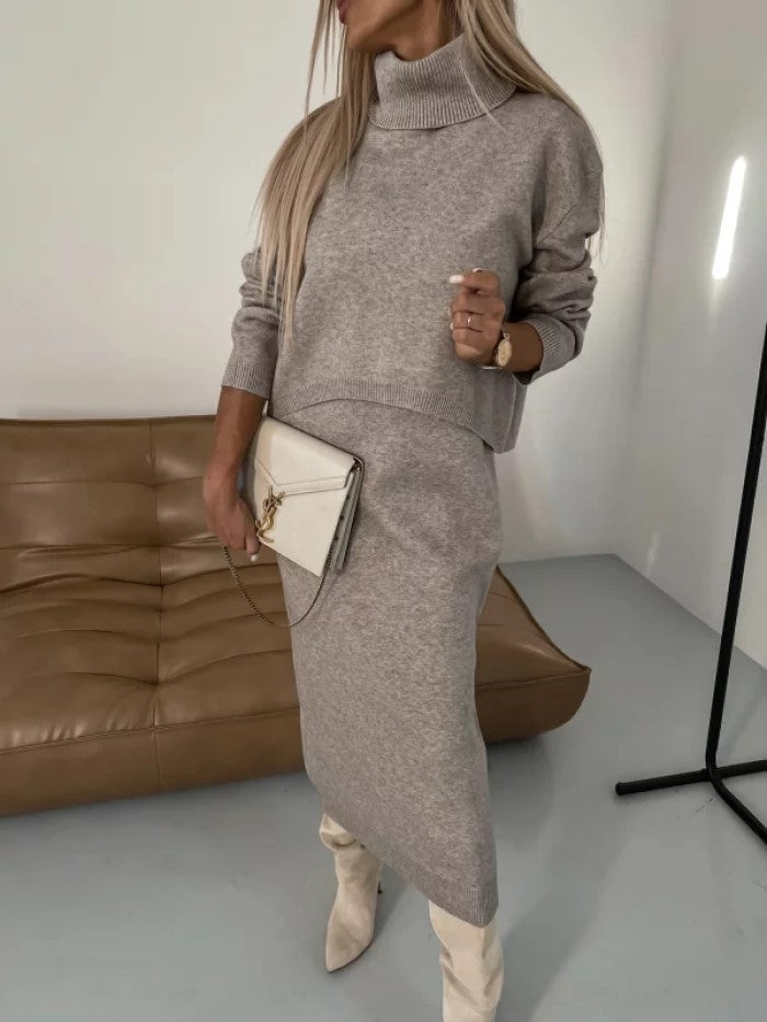 Kim – Modischer Rollkragenpullover und ärmelloses langes Kleid
