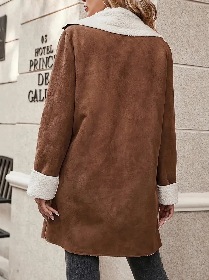 Tarra | Elegantes Hemd mit Knopfverschluss und Faltenkragen