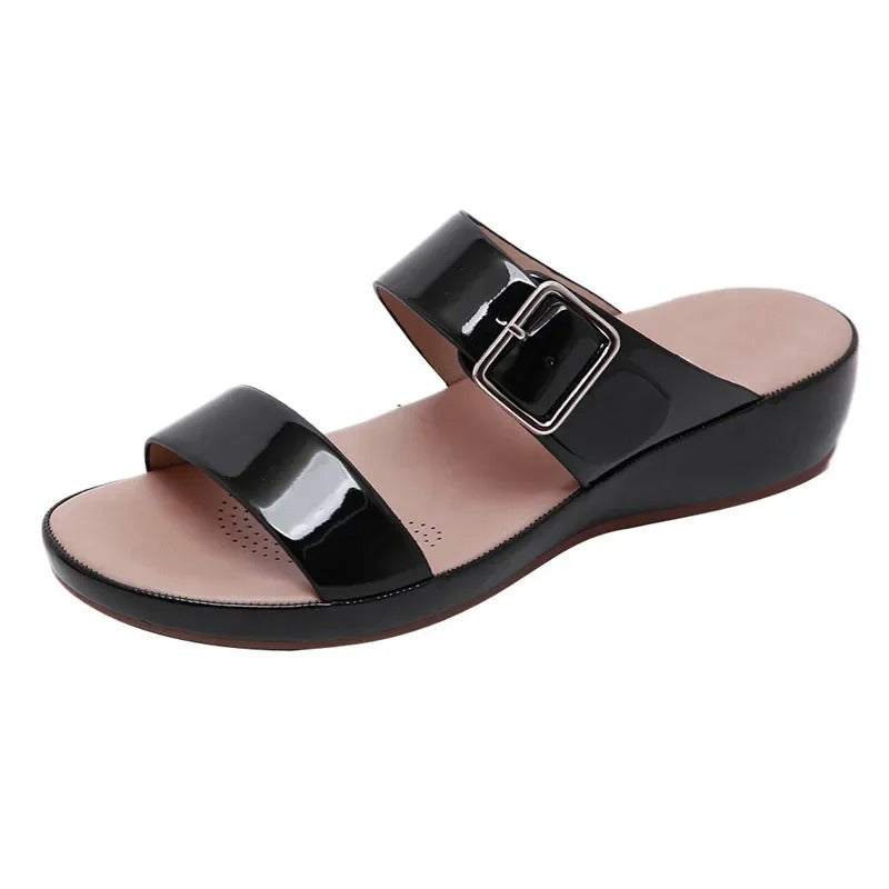 Freya® | Komfortable Keilabsatz-Sandale