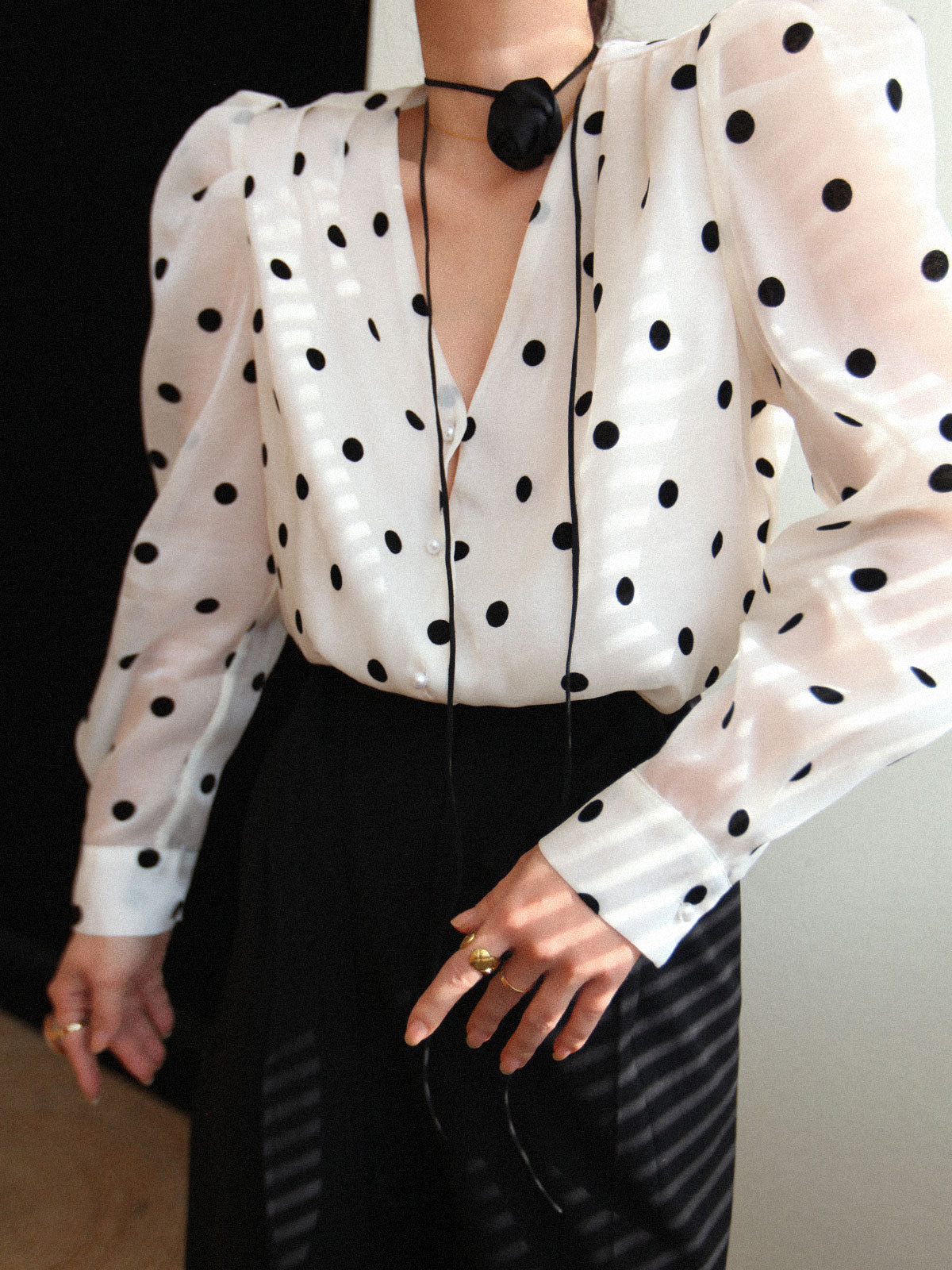 Fudus | Durchsichtige Polka Dot Bluse