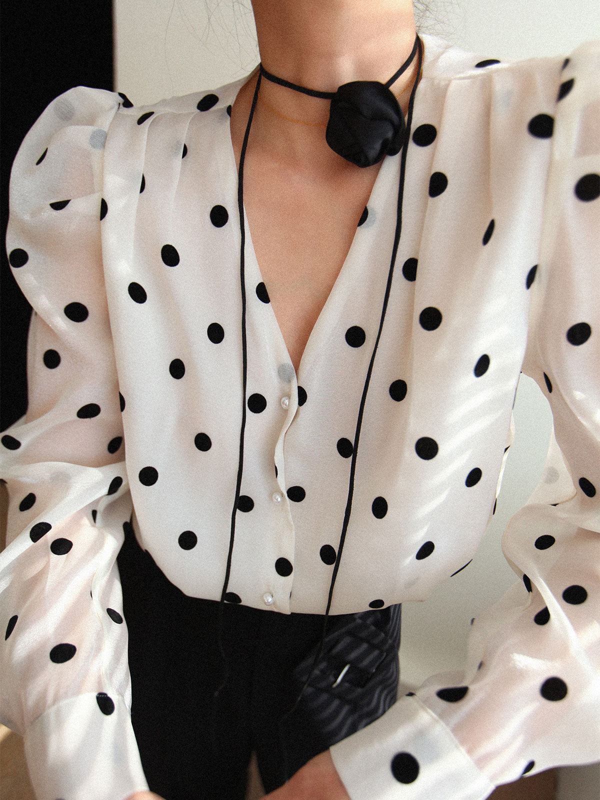 Fudus | Durchsichtige Polka Dot Bluse
