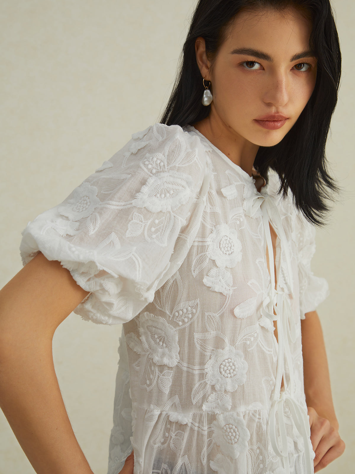 Fudus | Halbtransparent Blumen Knoten Puffärmel Bluse