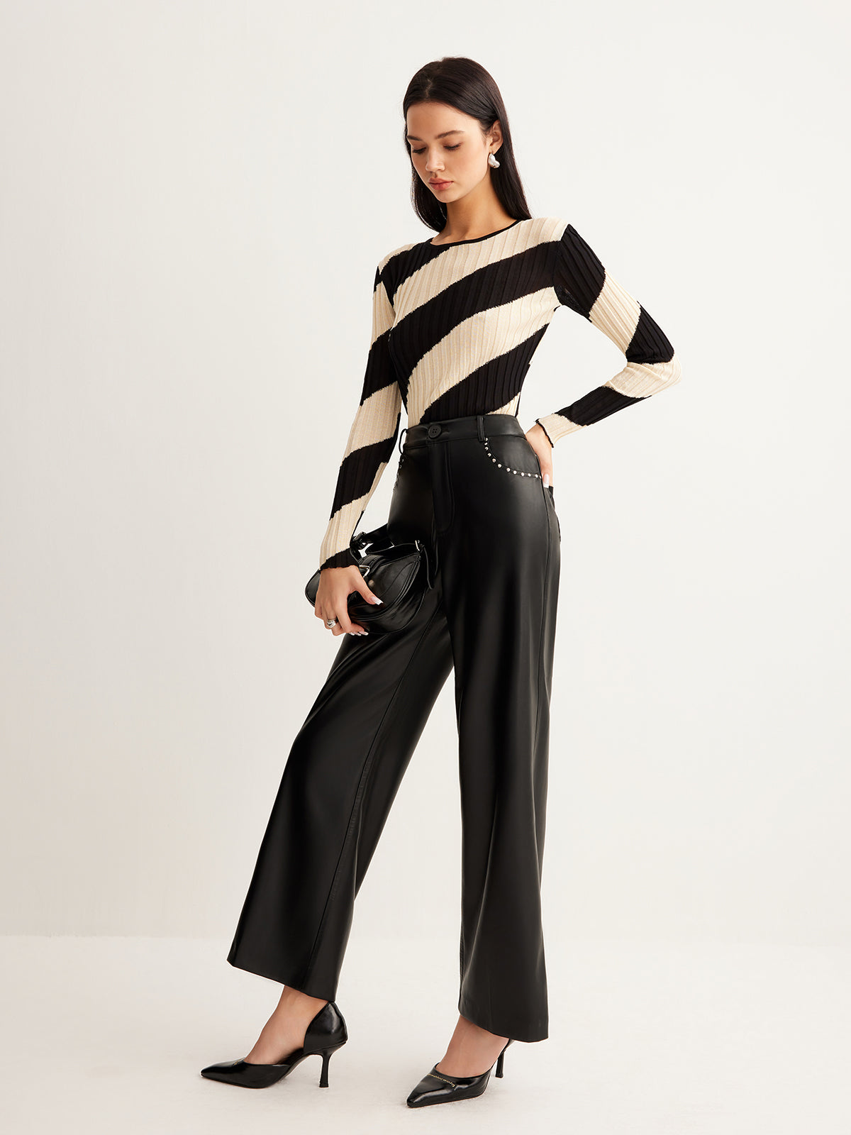 Fudus | Asymmetrisches Gestreiftes Slim Knit Oberteil