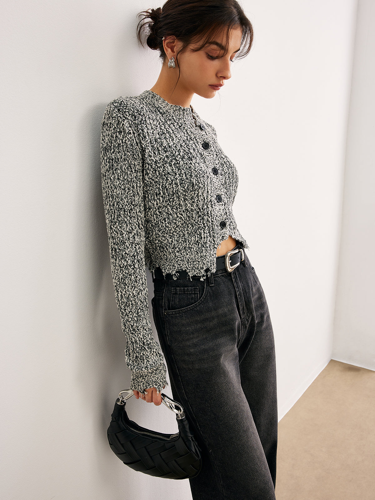 Fudus | Raw Hem Button Slim Knit Top