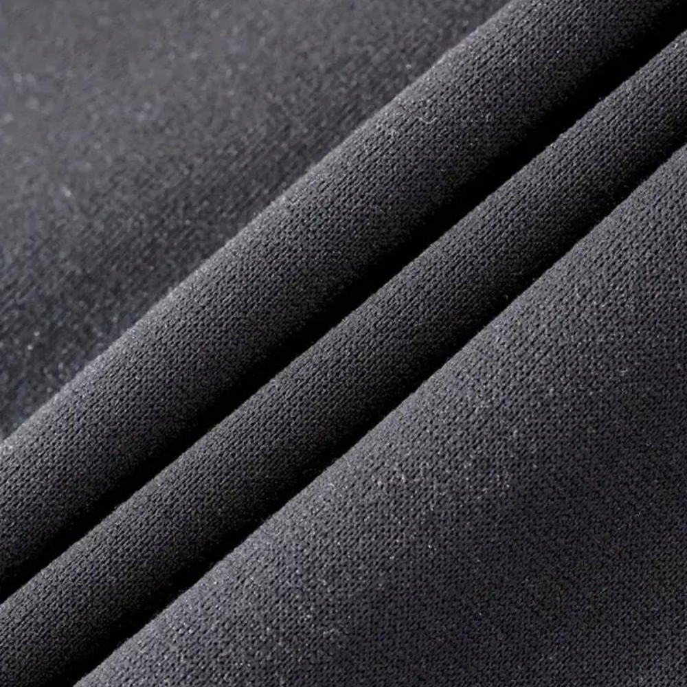 Micha - Stylischer Herren-Kapuzenpullover mit süßem Herz-Print