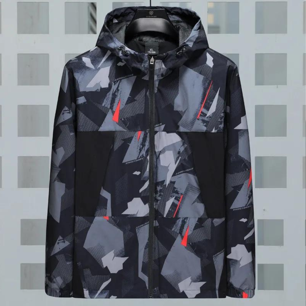 Stylische Herrenjacke mit trendigem Camouflage und praktischer Kapuze