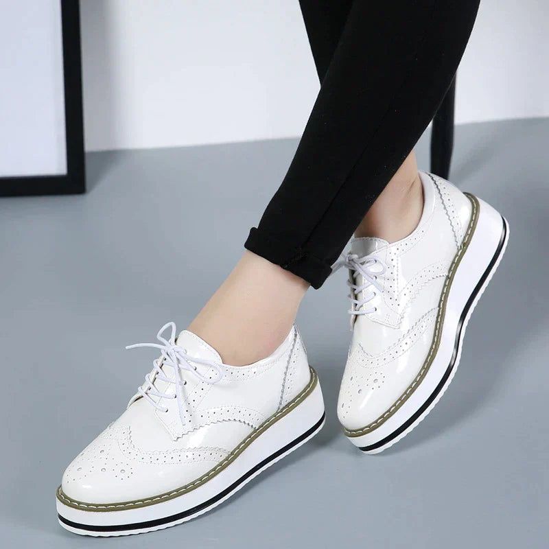 Doris | Orthopädische Schnürschuhe für Damen mit dicker Sohle | Stilvoll & bequem