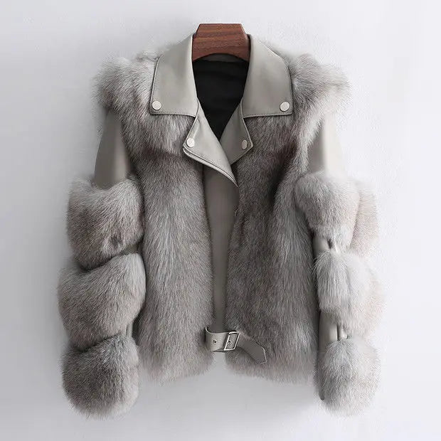 Aini | Moderne und vielseitige Winterjacke