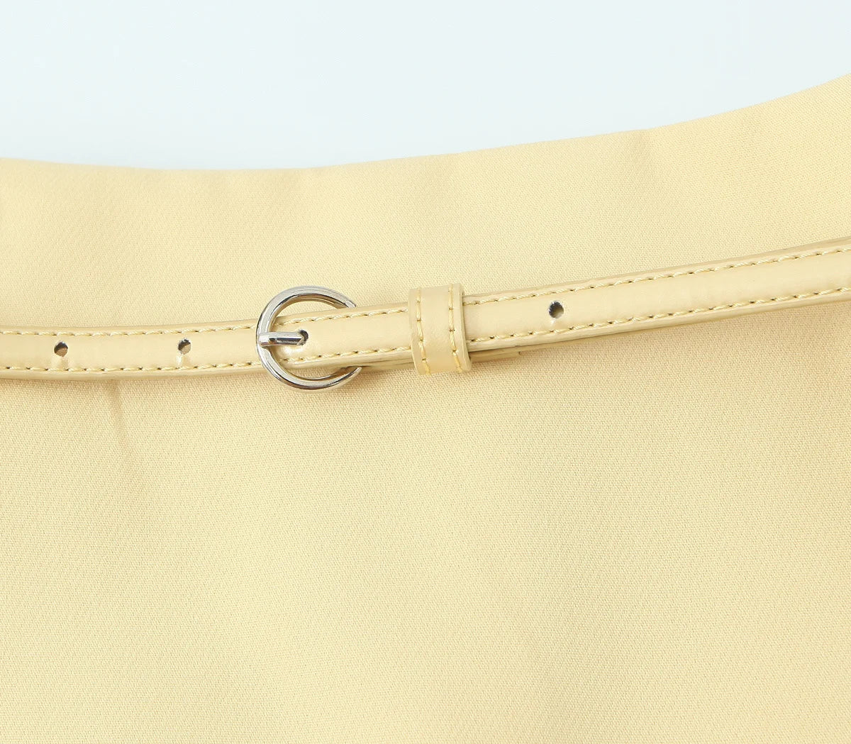 Fudus | V-ausschnitt Ärmelloses Gürtel Einreiher Top Und Hochtaillierter Taschen-gürtel Lange Rock