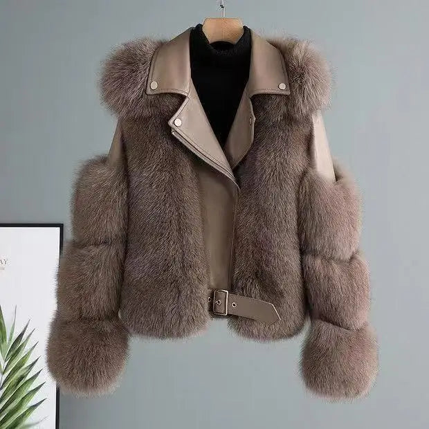 Aini | Moderne und vielseitige Winterjacke