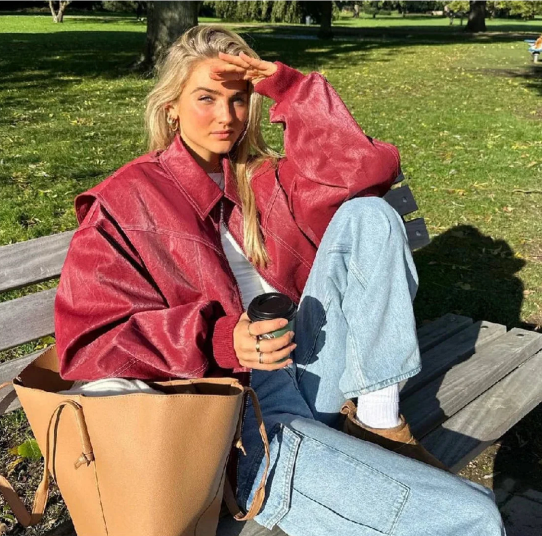 Carmen | Rote Oversized Lederjacke für Damen