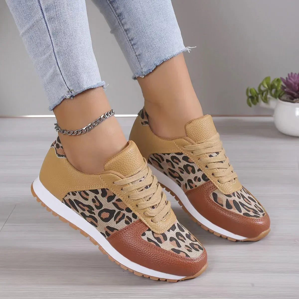 Charlotte - Freizeitschuhe für Damen
