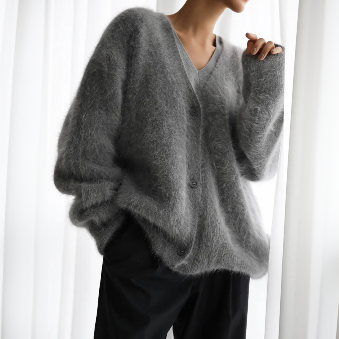 Clara | Luxuriöser Woll-Cardigan – Clara Couture-Kollektion