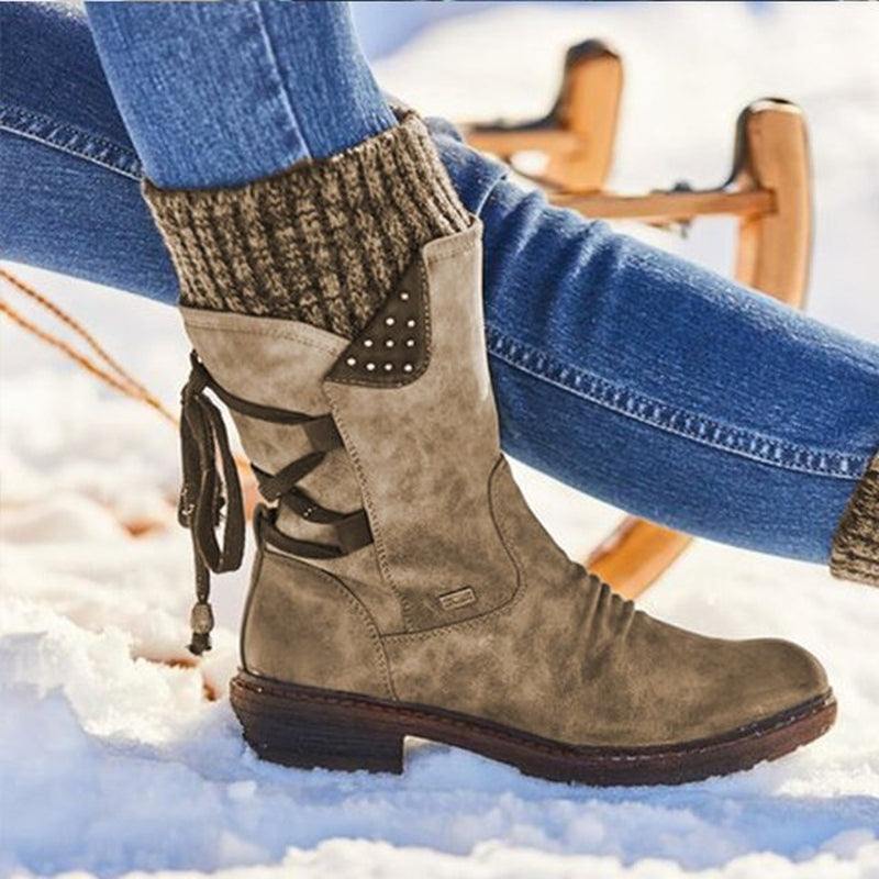 Clara - Modische wadenhohe Schneestiefel für Damen im Winterstyle