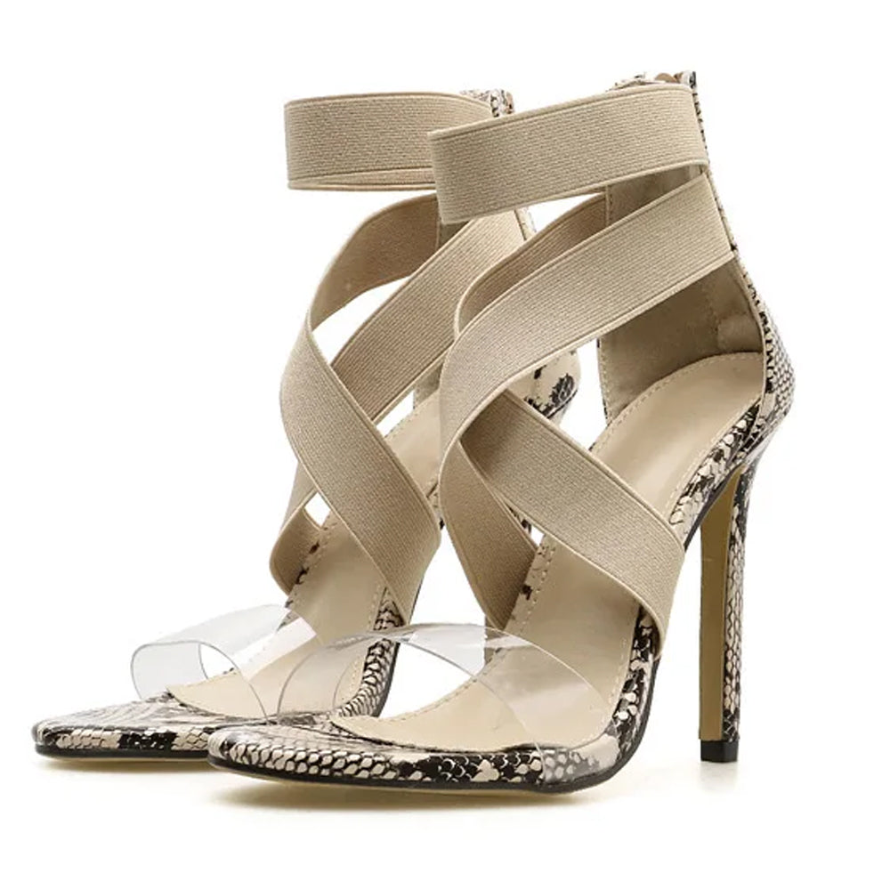 Modische Damensandalen mit raffinierten Kreuzriemen