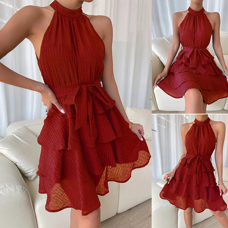 Carol – Ärmelloses Halterneck-Kleid mit Rüschen