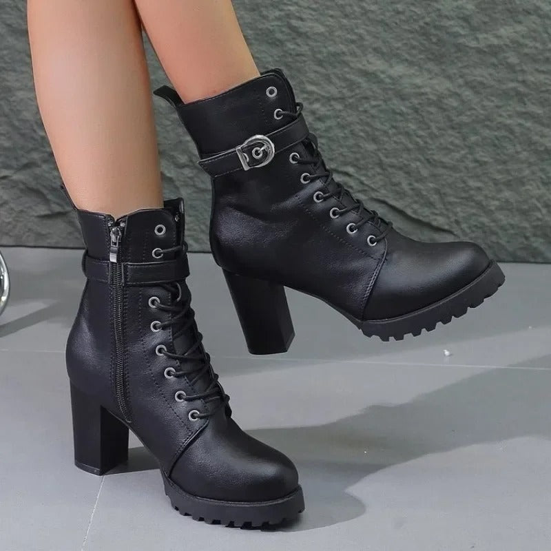 Zoe Marie | Winterstiefel mit hohem Absatz
