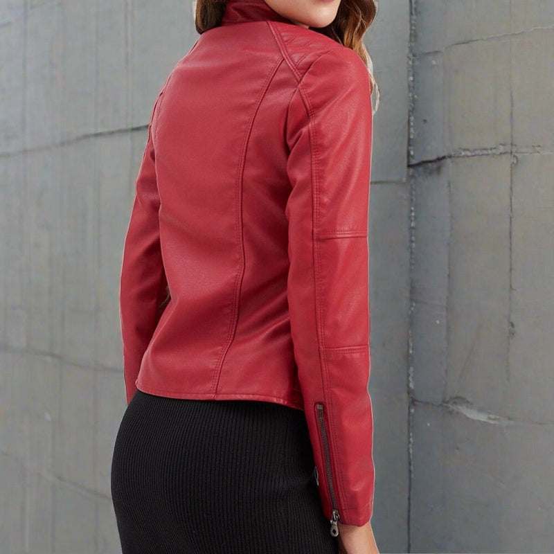 Estelle - Hochwertige Jacke mit Reißverschlusstasche