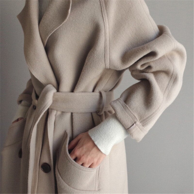 Freya - Eleganter Damenmantel für den Winter