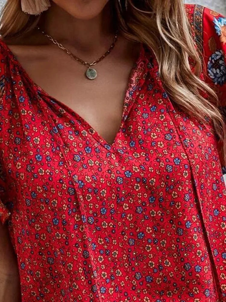 Saskia – Lässige Damenbluse mit Boho-Muster