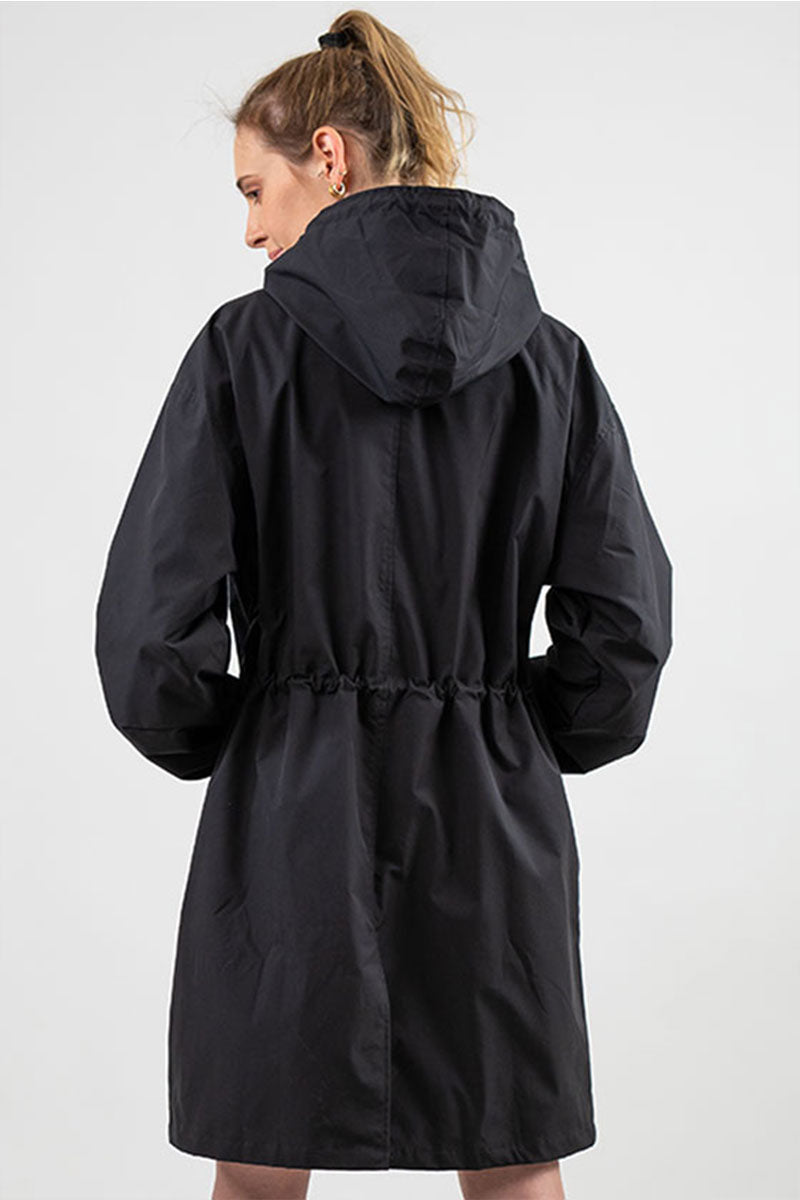 Theresa - Langer Damen Regenmantel mit Kapuze