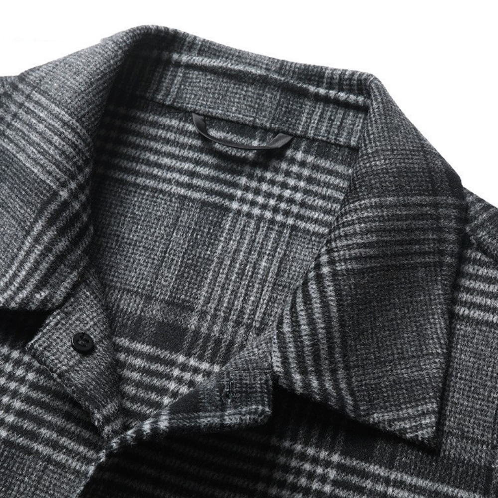 JOSHUA - Luxuriöse karierte Jacke mit Stil und Komfort