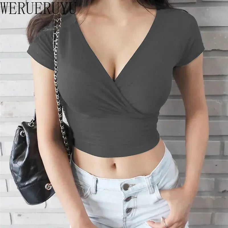 Fudus | V Neck Crop Tops Mode Designer T-shirts