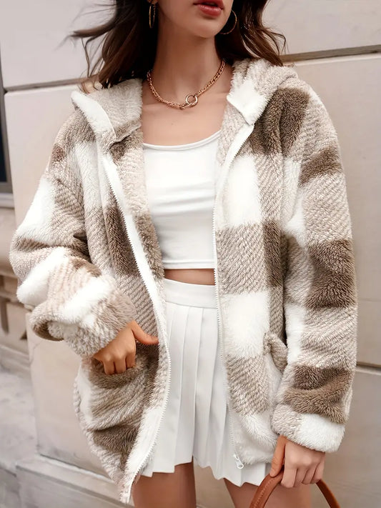 Keybeth | Teddy Luxe – Kapuzenjacke mit Schößchen