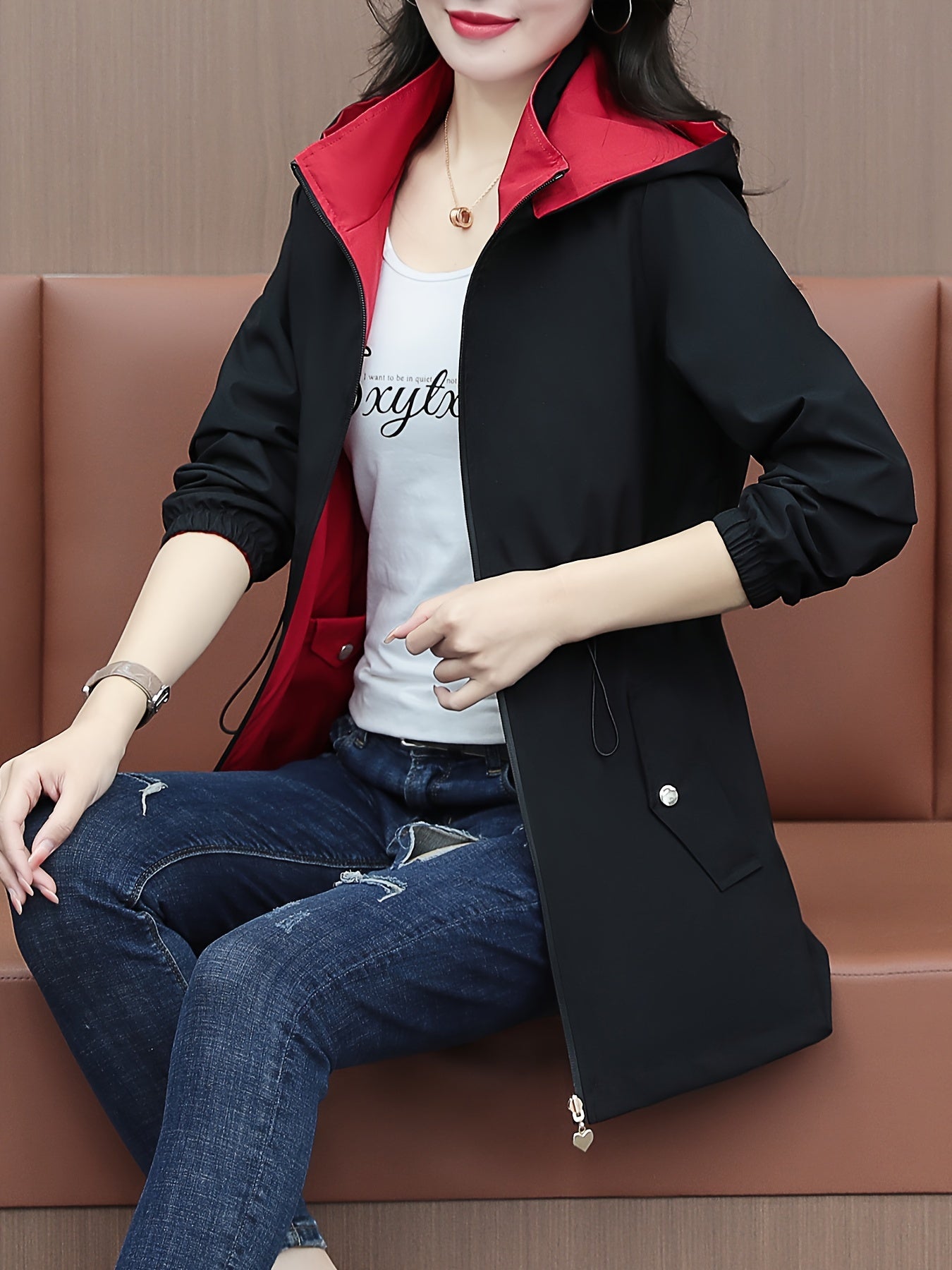 Reinica | Schwarze Wendejacke mit Kapuze für vielseitige Styles
