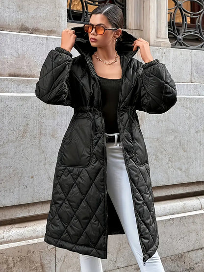 Keynaris | Gemütliche Oase – Pufferjacke in Midilänge mit Kapuze