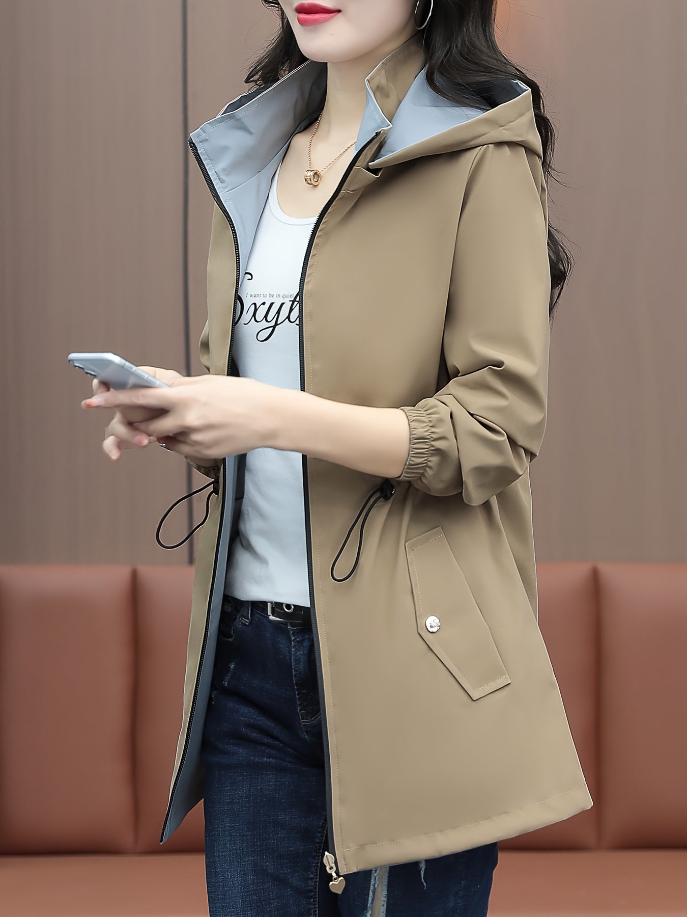 Reinica | Schwarze Wendejacke mit Kapuze für vielseitige Styles