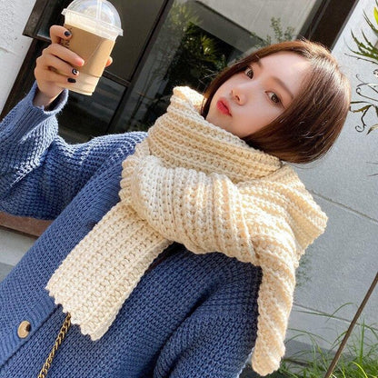 Carolina | Warmer Strickschal für Damen im Winter