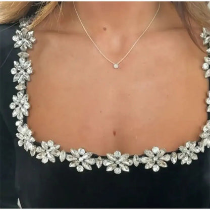 Natalie – Elegantes Blumen-Kleid mit Strass und A-Linien-Schnitt