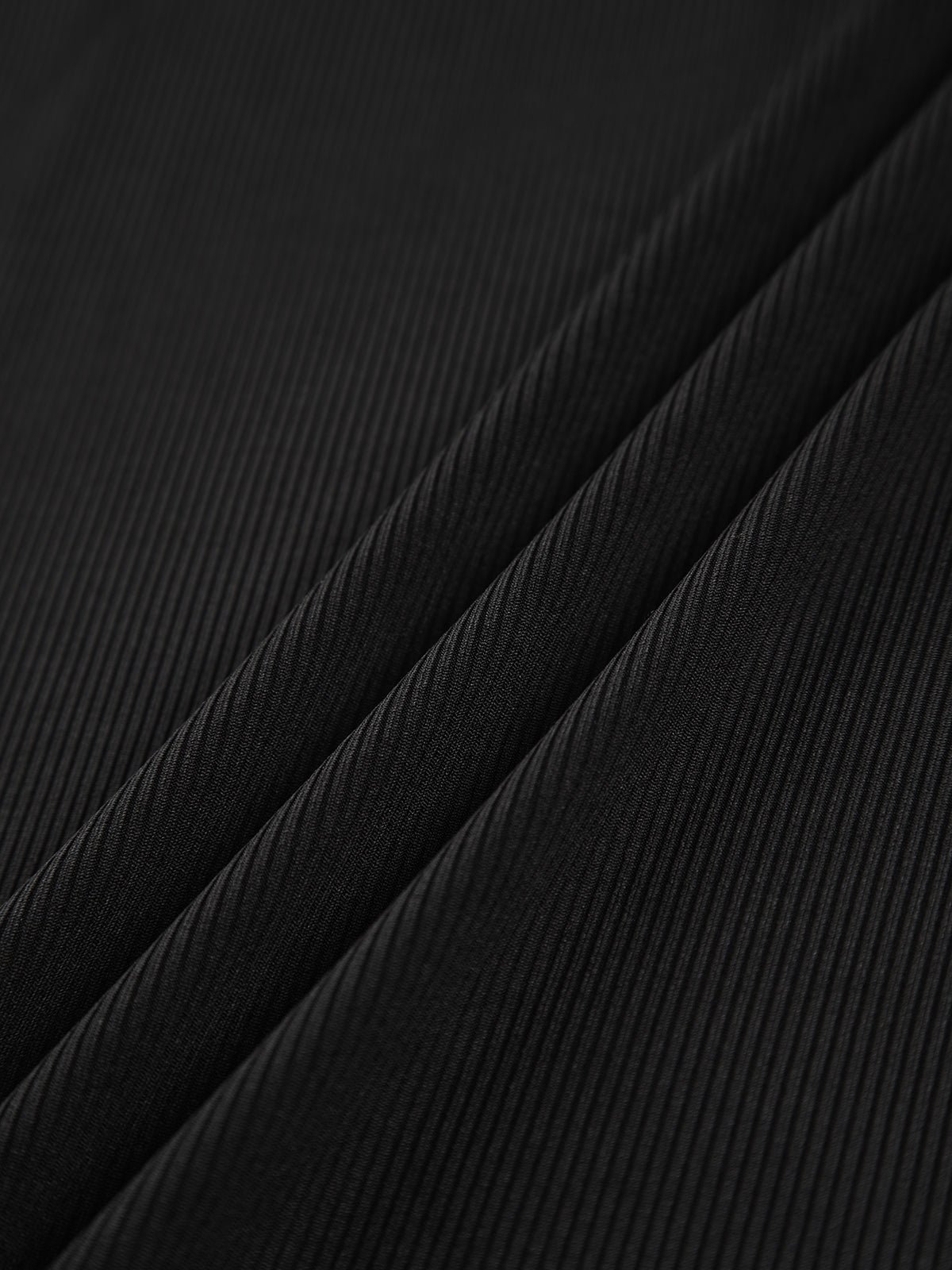 Fudus | Gesäßausschnitt Schräg Cutout Rib Langarm Strickoberteil