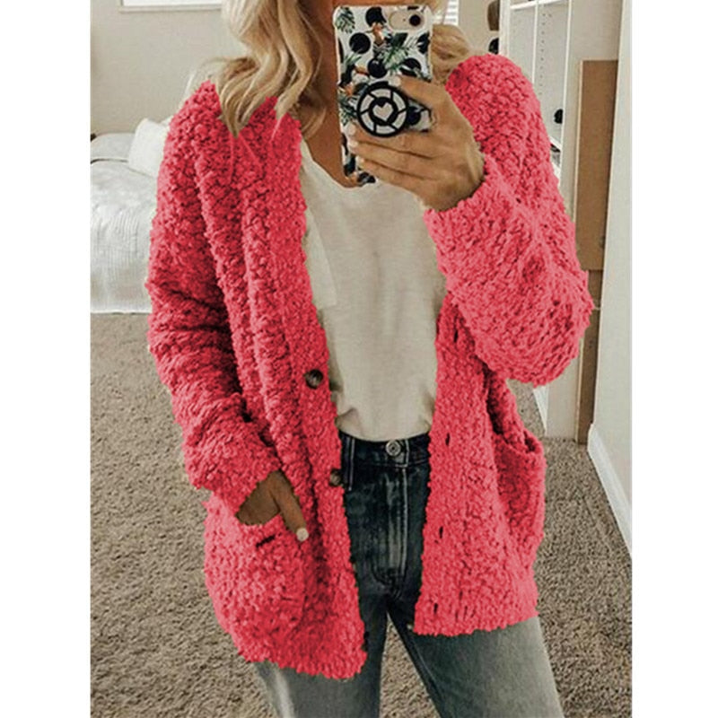 Leythara | Witte Fuzzy Gebreide Strickjacke