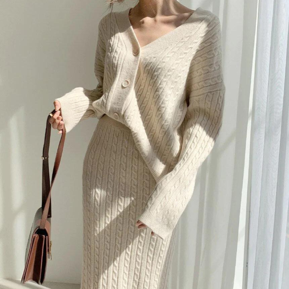 Set aus Strickoberteil und Rock - Amalie