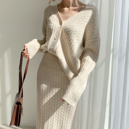 Set aus Strickoberteil und Rock - Amalie