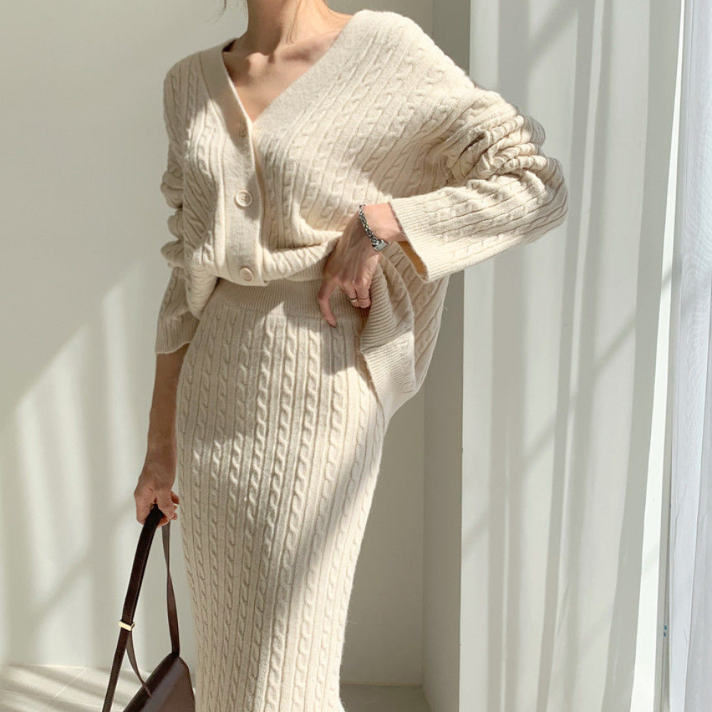 Set aus Strickoberteil und Rock - Amalie