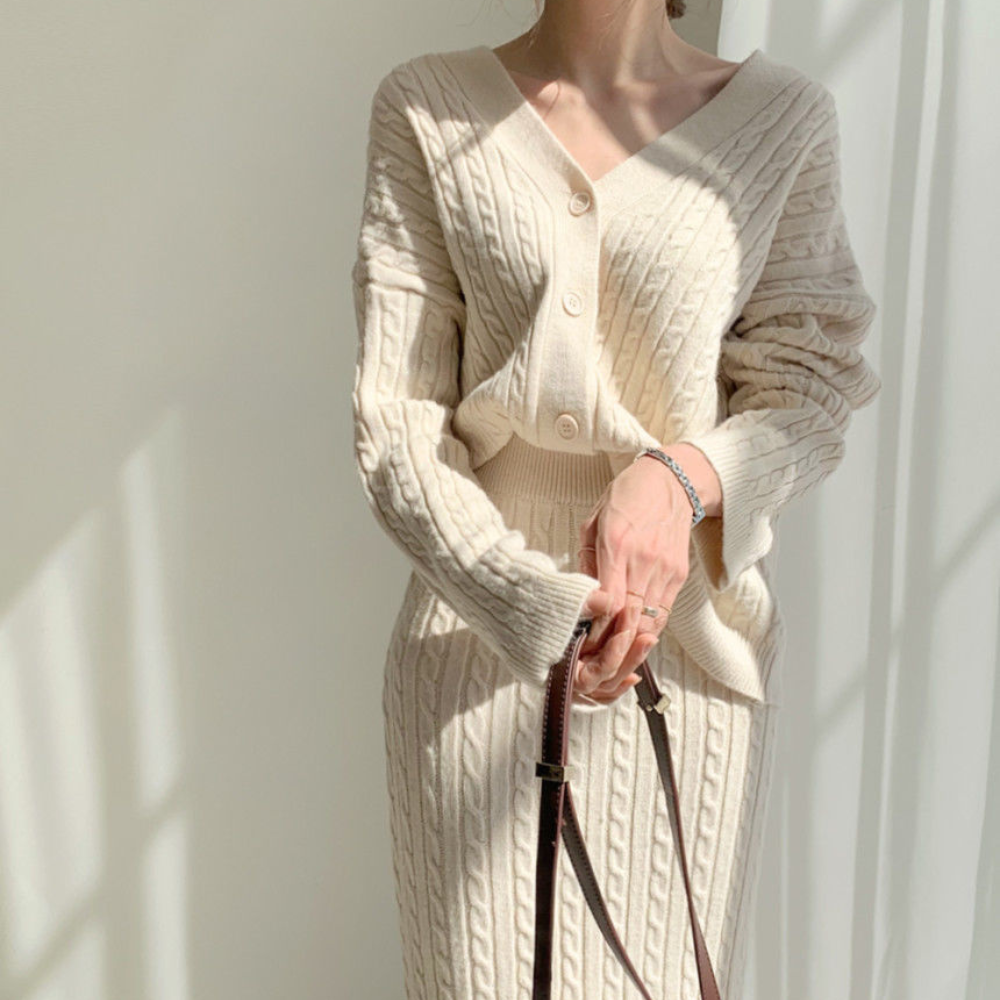 Set aus Strickoberteil und Rock - Amalie