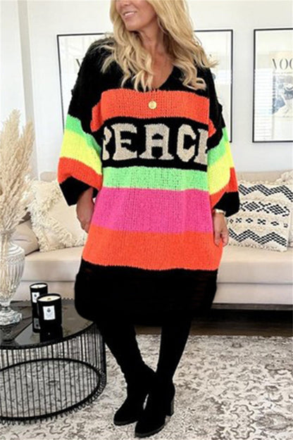 Marta - Farbenfroher Peace Pullover für Freude und Frieden
