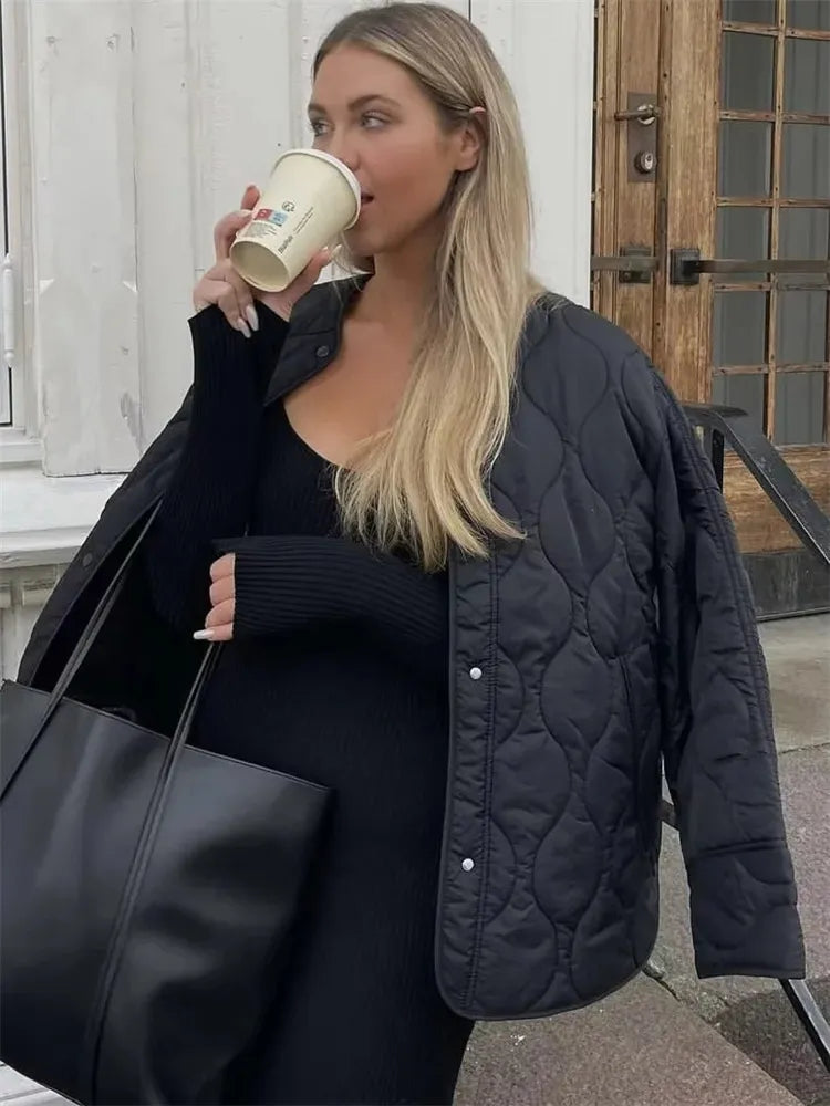 Leandra - Lässige Damen-Winterjacke