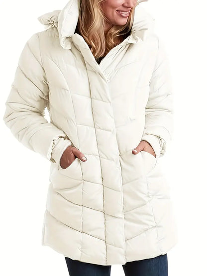 Keytharae | Plüschsteppjacke mit Reißverschluss und Kapuze in Übergröße