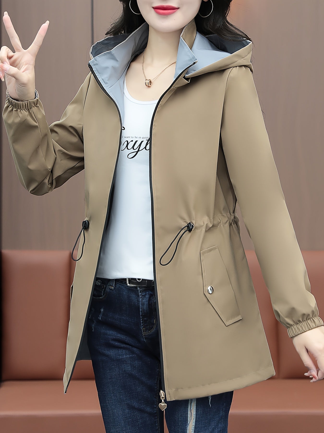 Reinica | Schwarze Wendejacke mit Kapuze für vielseitige Styles