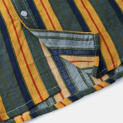 Gestreiftes Herren Kurzarm Hemd im Retro Look