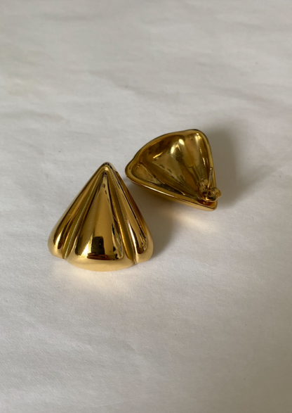 Bonafita Triangular Dome Ohrringe