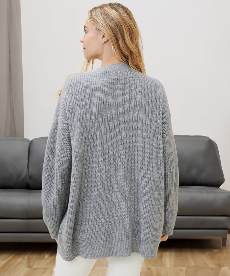 Emma – Elegante Damen Strickjacke mit Knöpfen