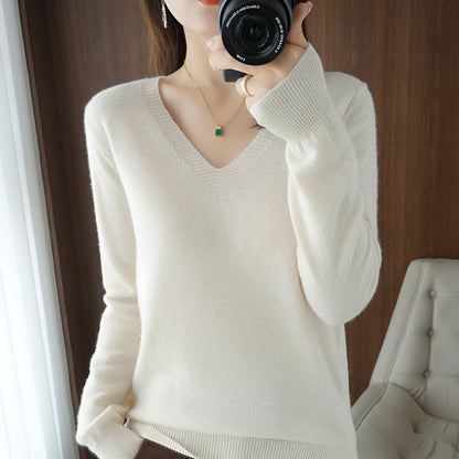 Ika | Gemütlicher V-Ausschnitt Strickpullover